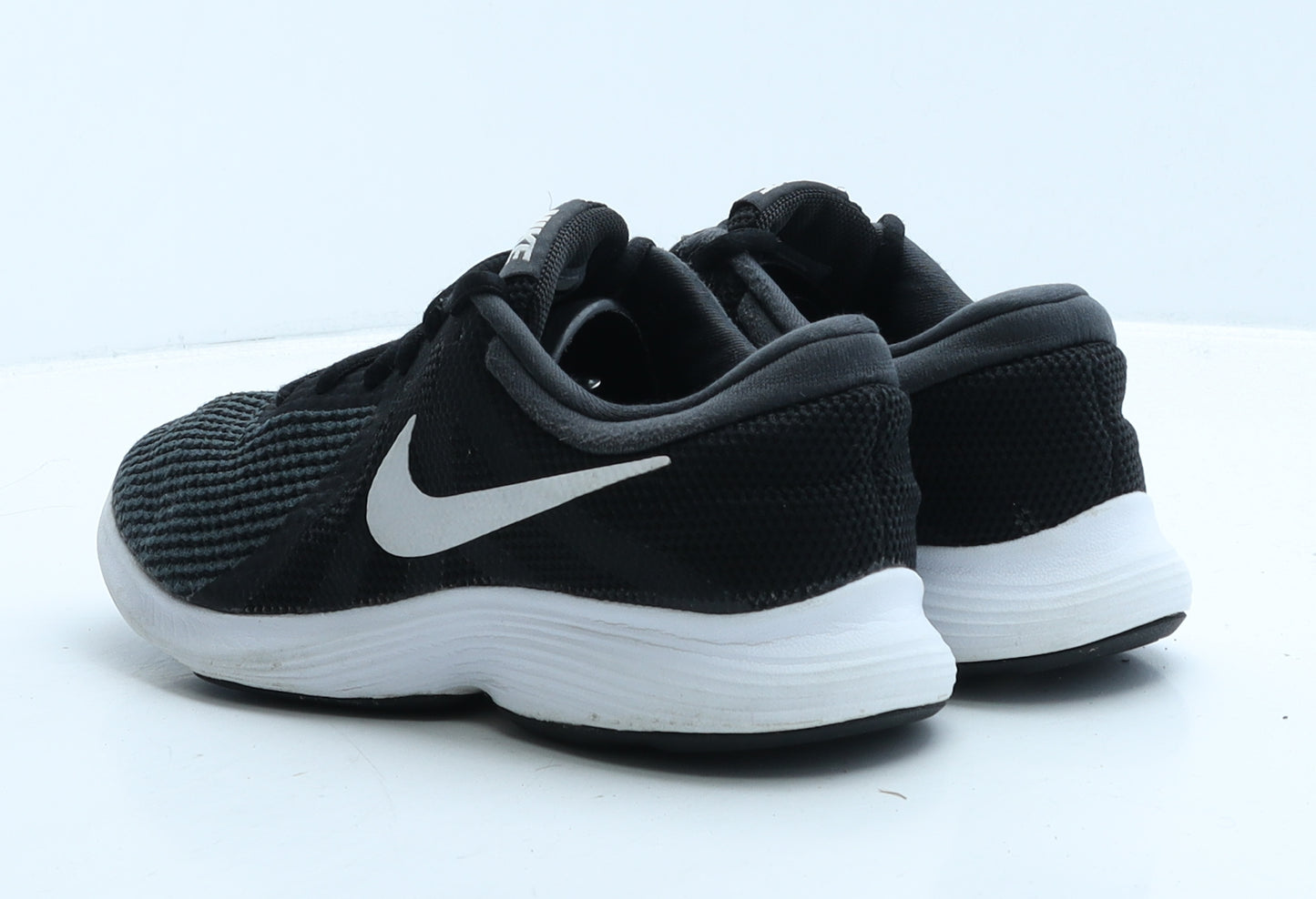 Nike Boys Black Colourblock Fabric Trainer UK 4 37.5