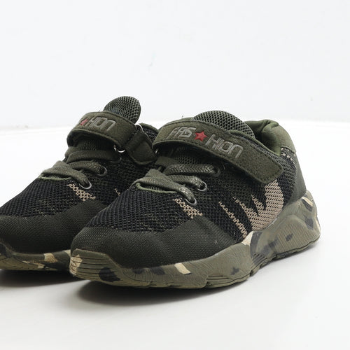 Preworn Boys Green Camouflage Polyester Trainer UK 2 32