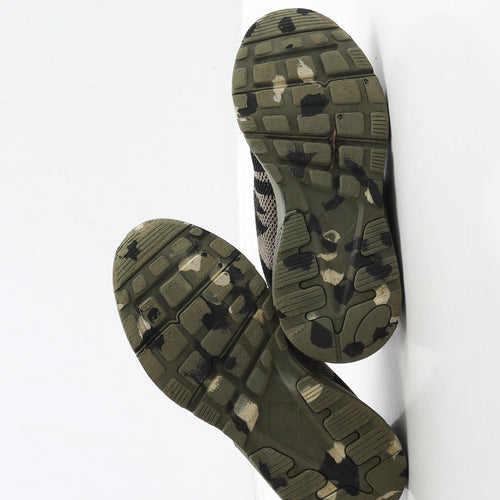 Preworn Boys Green Camouflage Polyester Trainer UK 2 32
