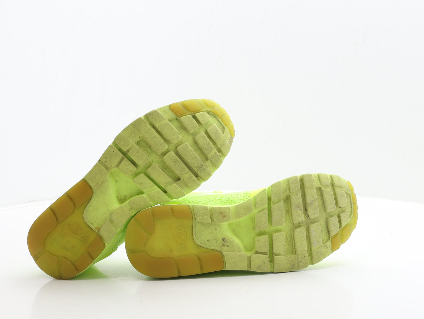 Nike Womens Yellow Polyester Trainer UK 6 39 - Airmax