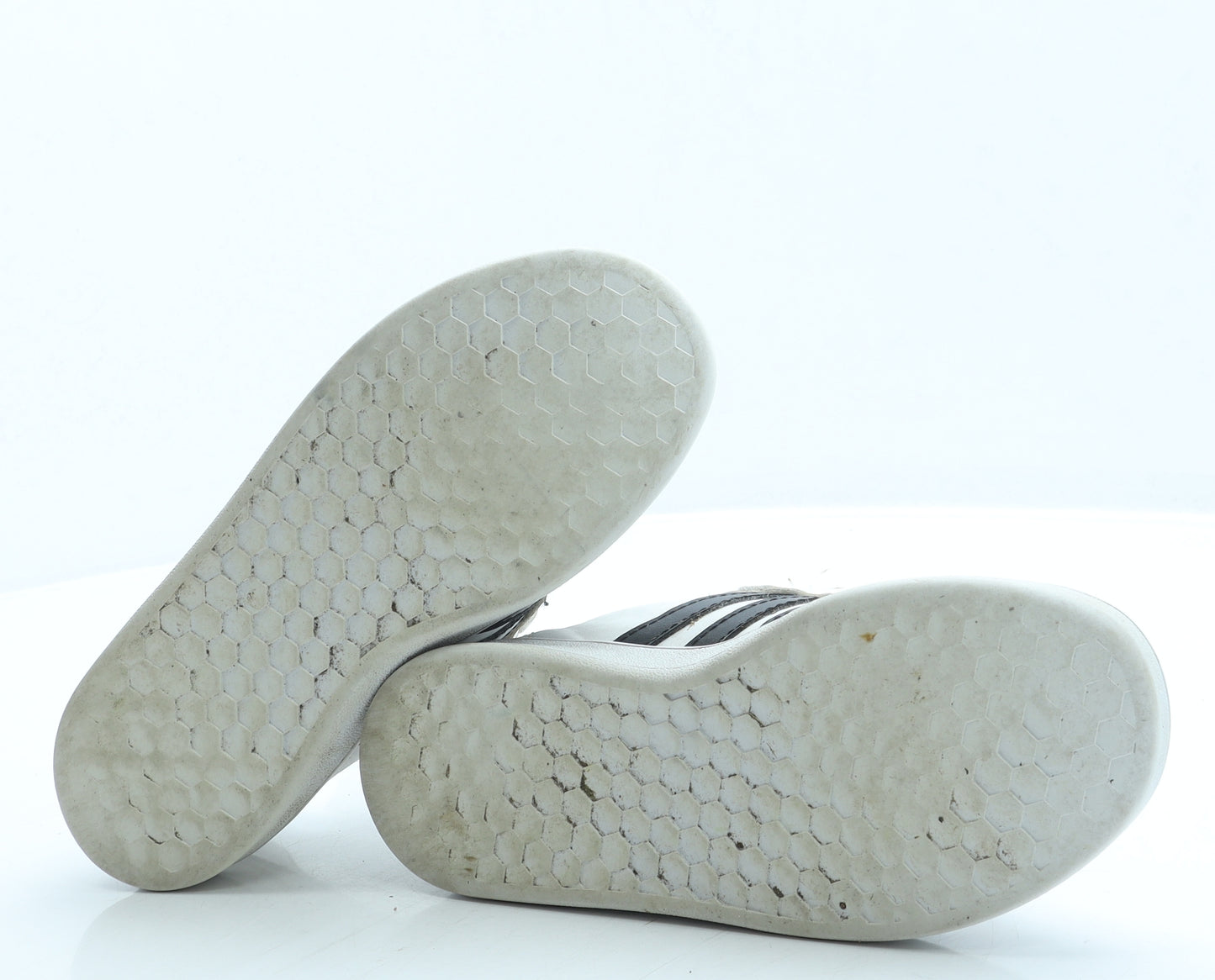 adidas Boys White Leather Trainer UK 2 34