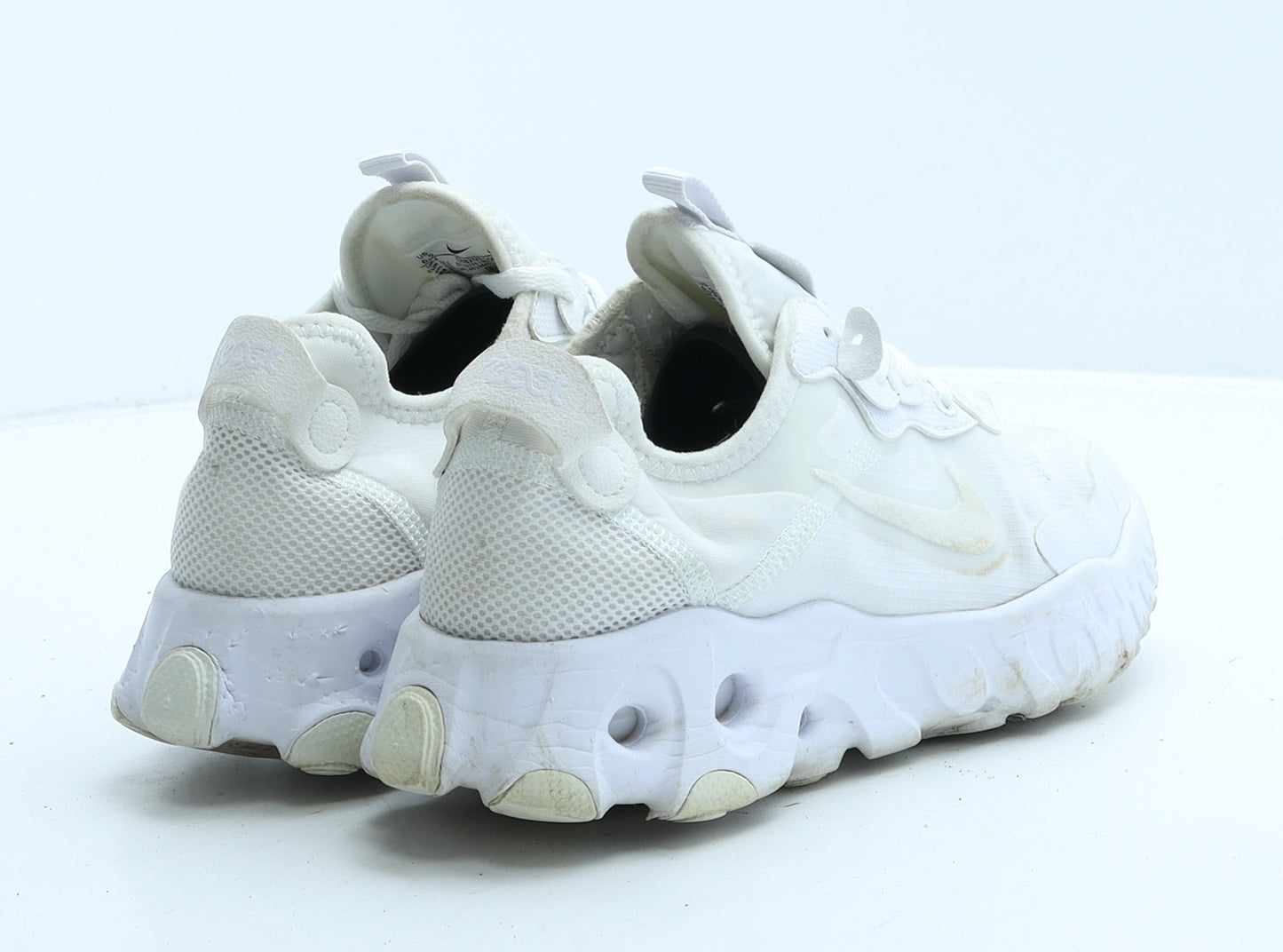 Nike Womens White Geometric Fabric Trainer UK 4 37 - Nike React