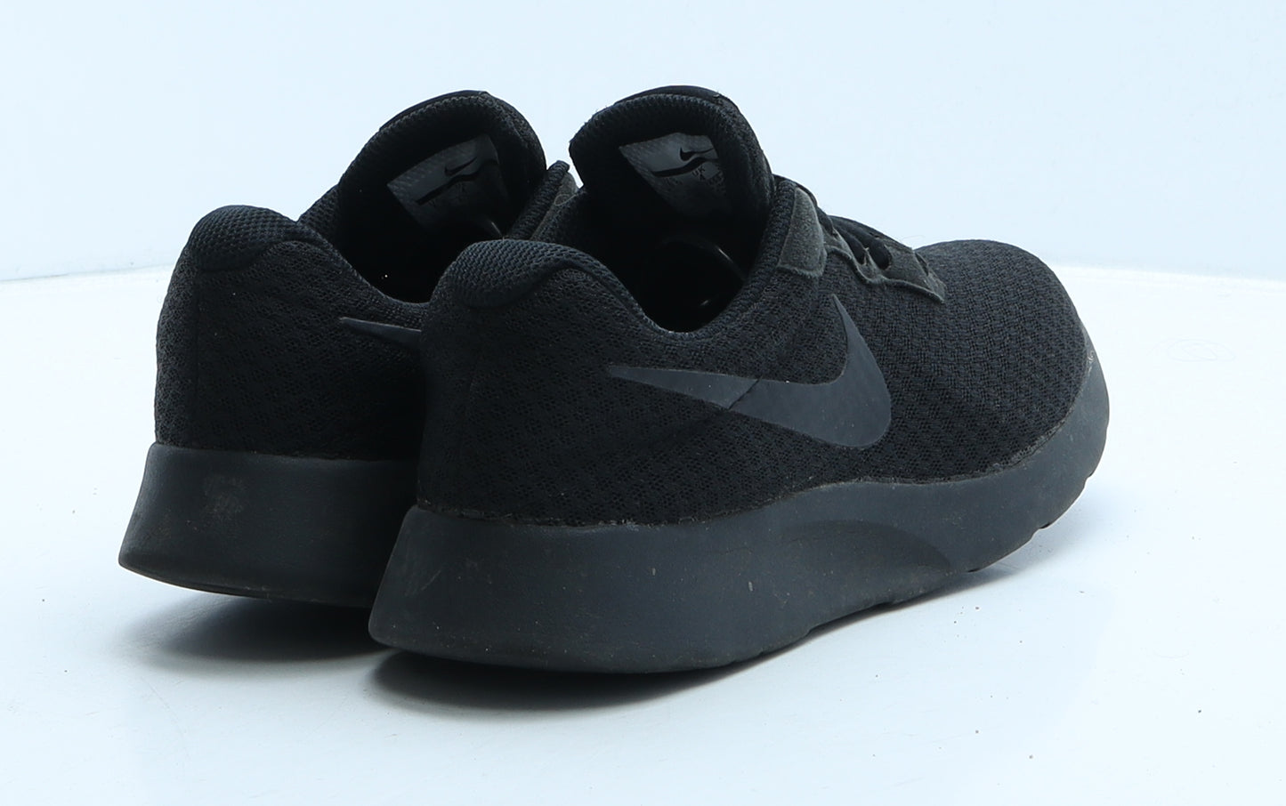 Nike Womens Black Geometric Fabric Trainer UK 4 37.5