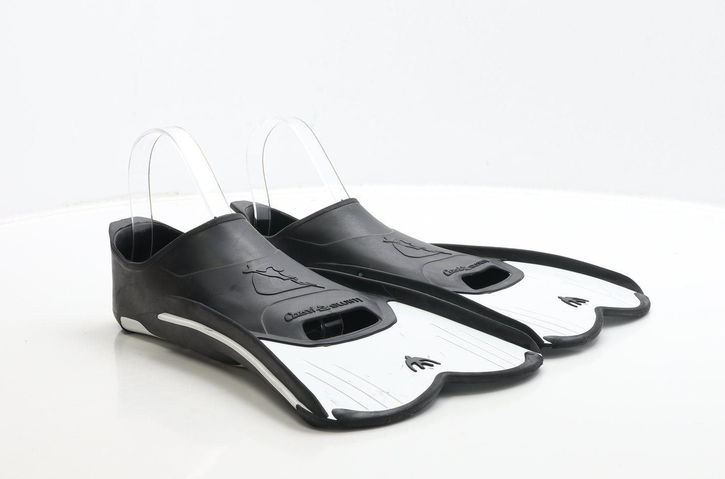 Cessi Swim Girls Black Polyester Slip On Flat UK 2.5 - Unisex Fins