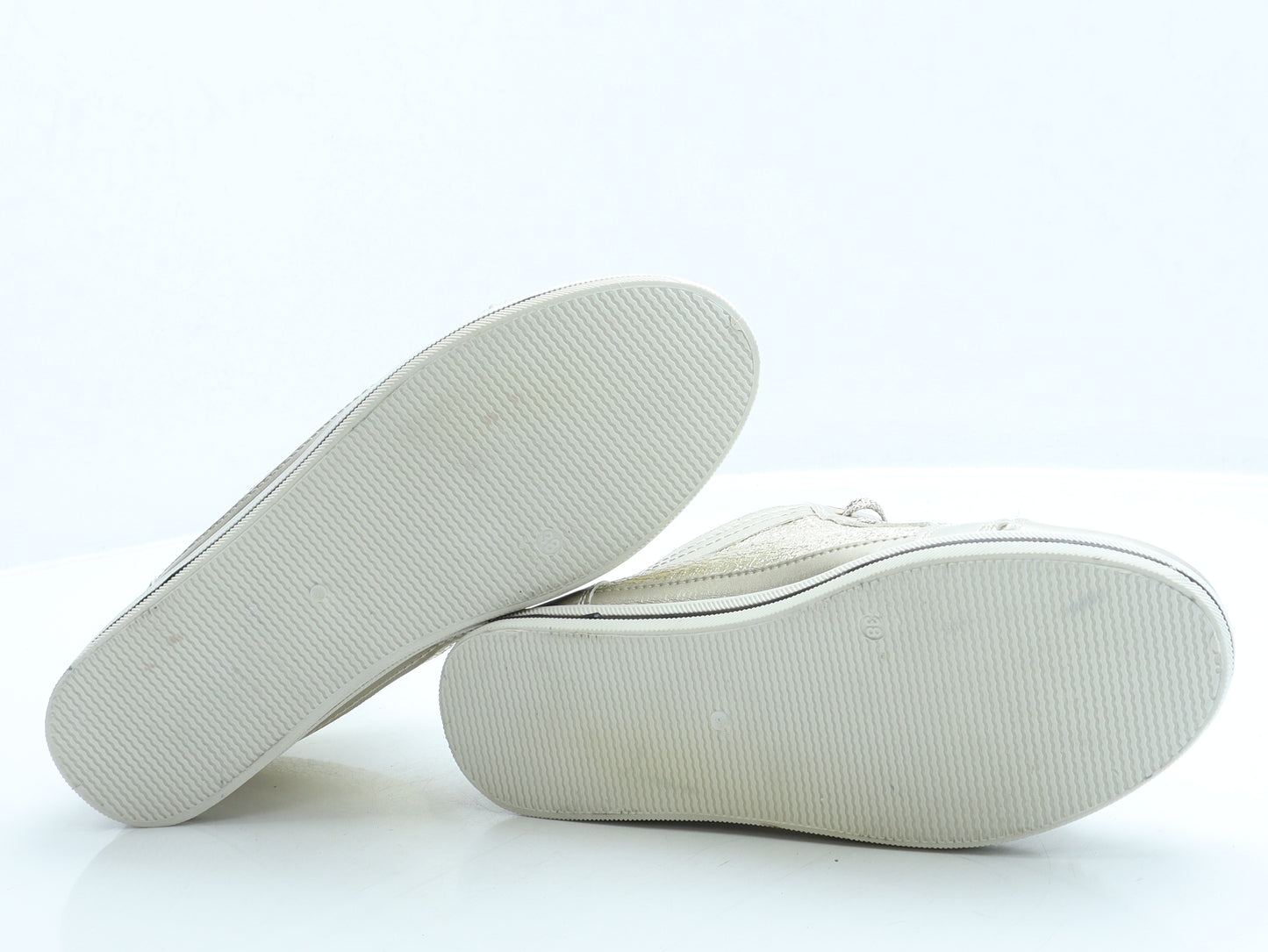 Preworn Womens Gold Leather Trainer UK 5 38