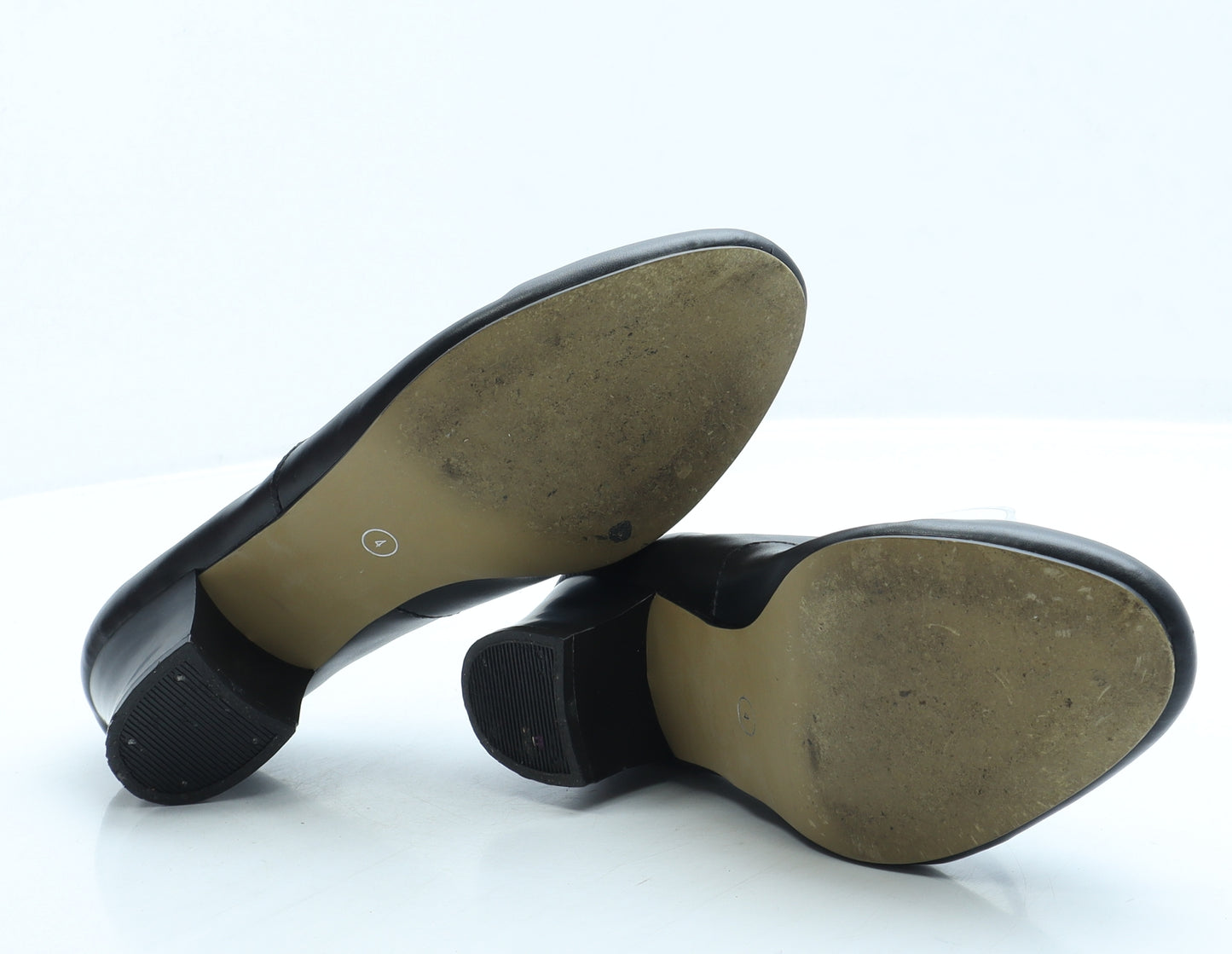 Preworn Womens Black Leather Court Heel UK 4 - Dance