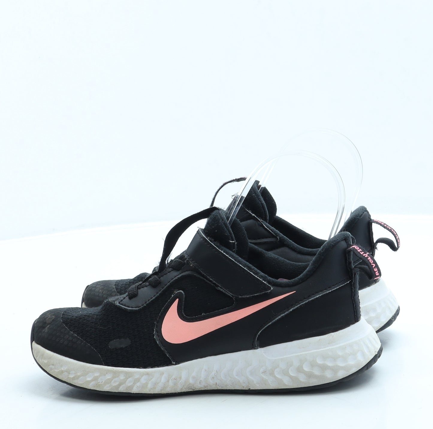 Nike Girls Black Polyester Trainer UK 13 31.5