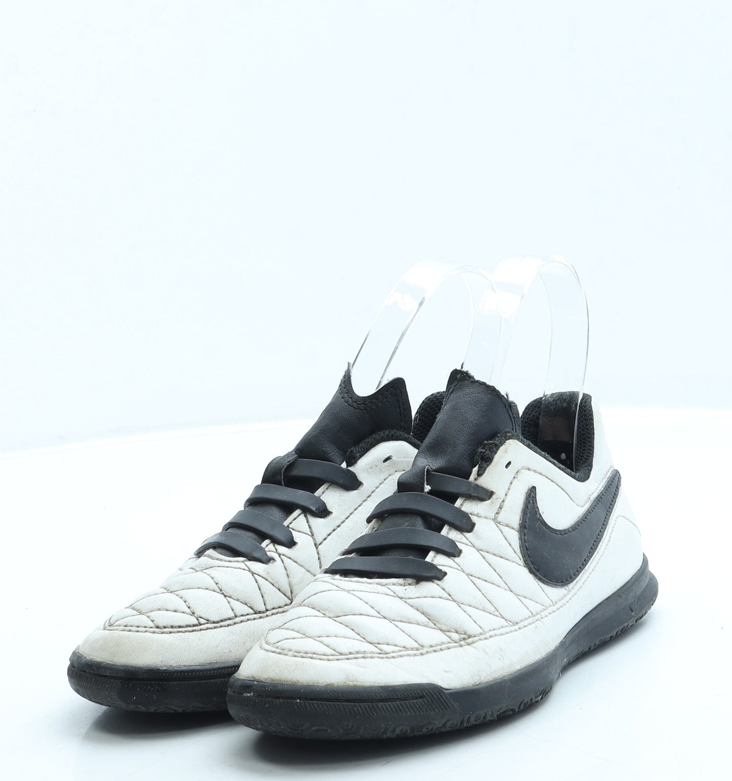 Nike Boys White Leather Trainer UK 13 31.5 - Astro Turf shoe