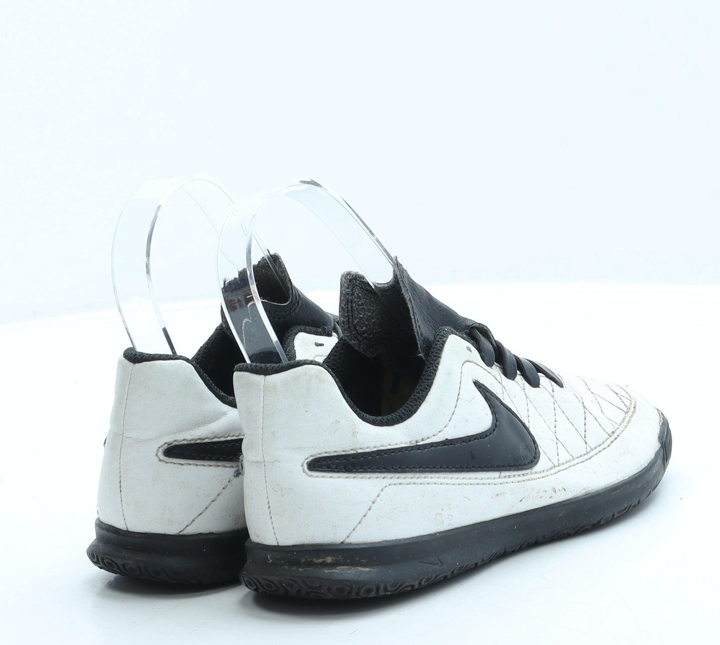 Nike Boys White Leather Trainer UK 13 31.5 - Astro Turf shoe