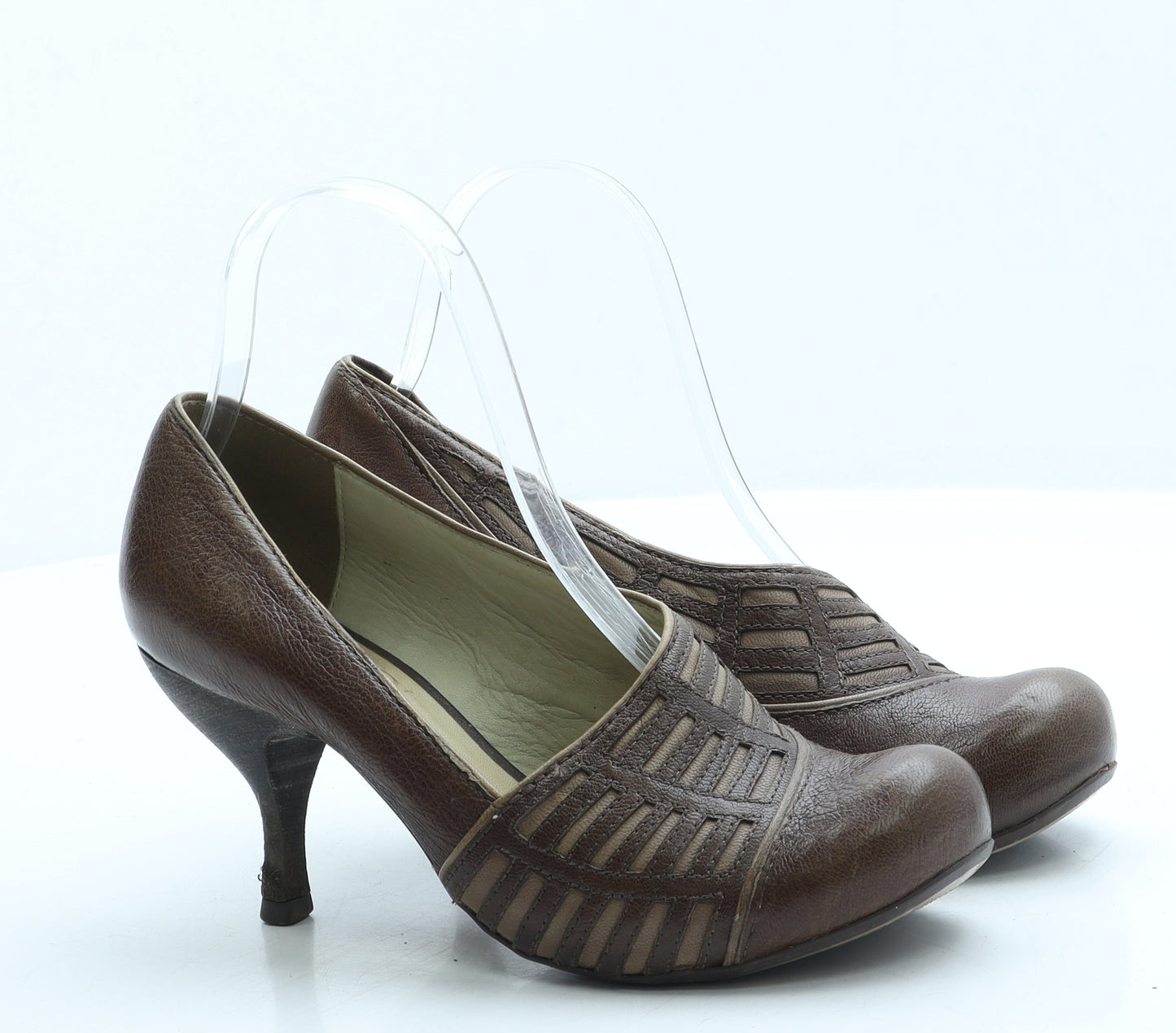 Clarks Womens Brown Leather Court Heel UK 4