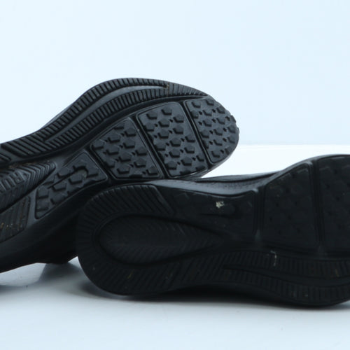 Nike Boys Black Leather Trainer UK 2 34