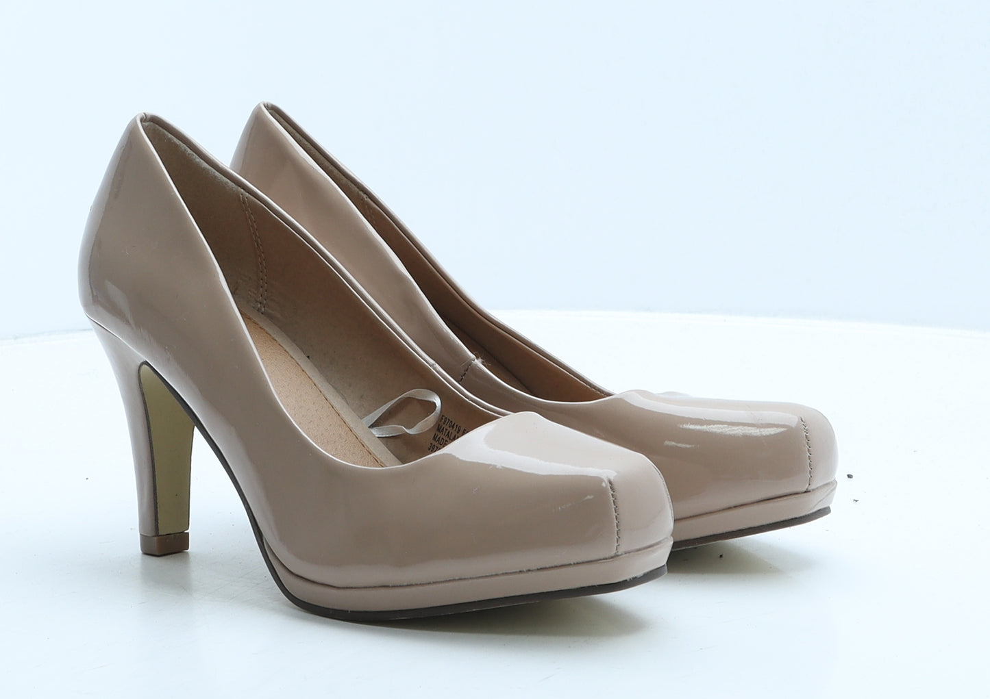 Fiore Womens Beige Vinyl Court Heel UK 6 39