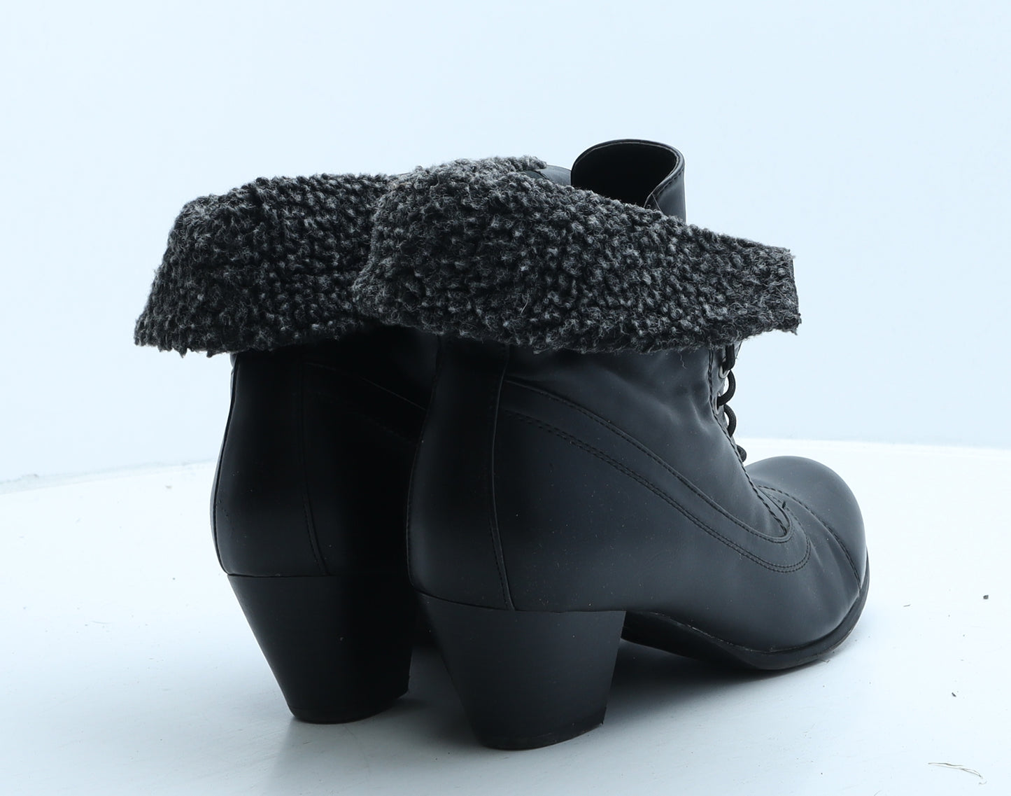 Preworn Womens Black Leather Shearling Style Boot UK 8 41