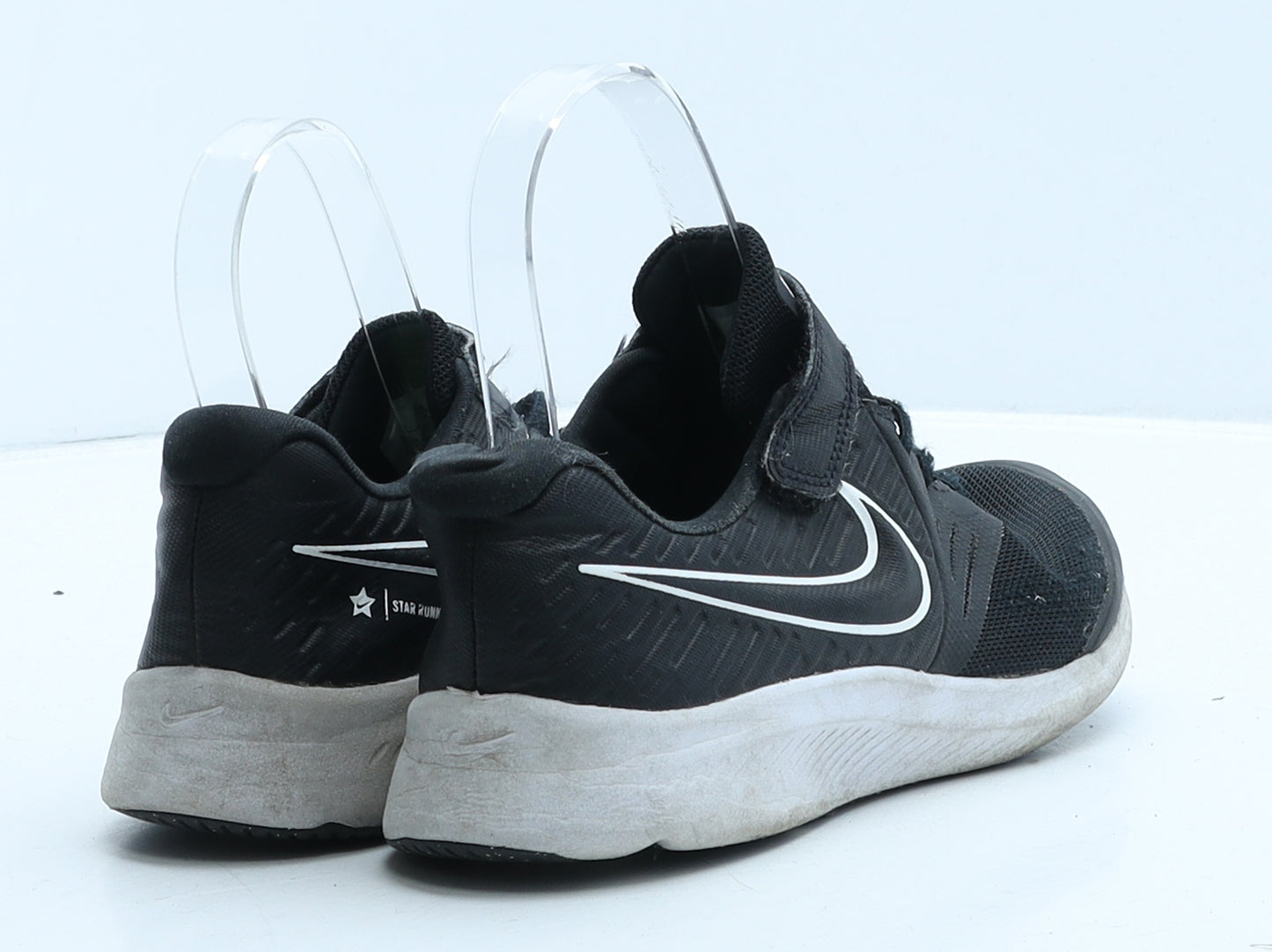 Nike Boys Black Fabric Trainer UK 2 34