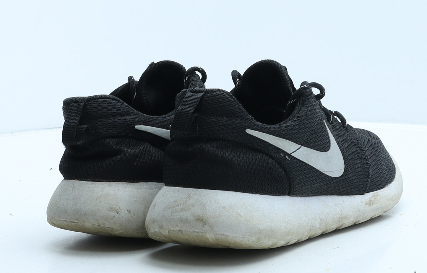 Nike Womens Black Geometric Fabric Trainer UK 6 40