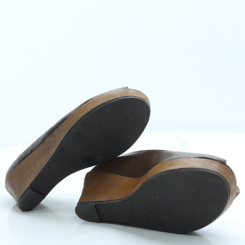 Preworn Womens Brown Leather Court Heel UK 5