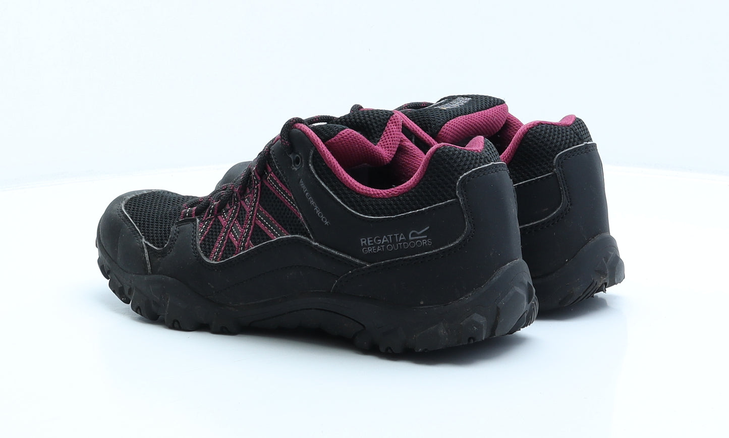 Regatta Womens Black Geometric Polyester Trainer UK 7 41 US 9