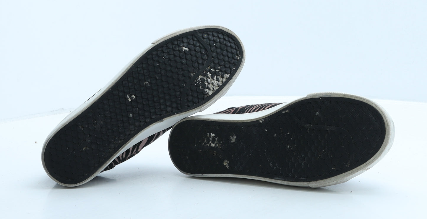 New Look Womens Black Animal Print Fabric Trainer UK 4 37
