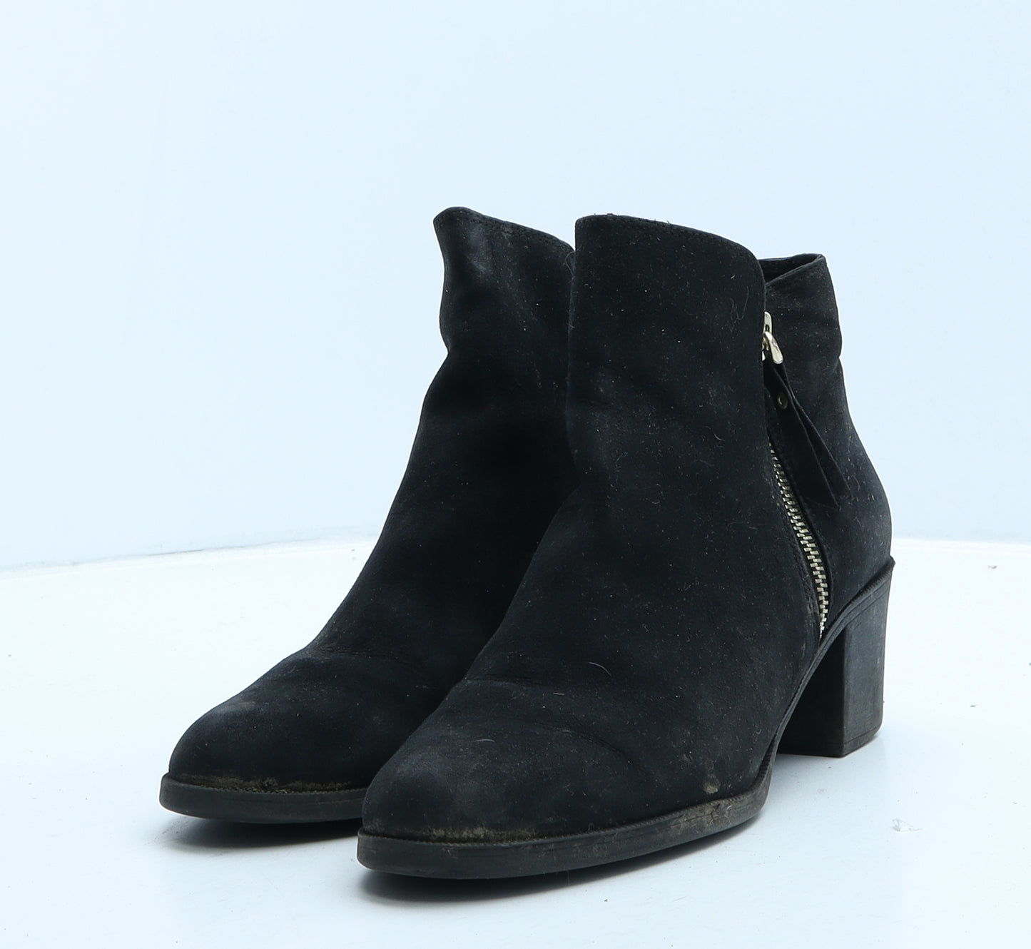 Preworn Womens Black Suede Bootie Boot UK 6 39