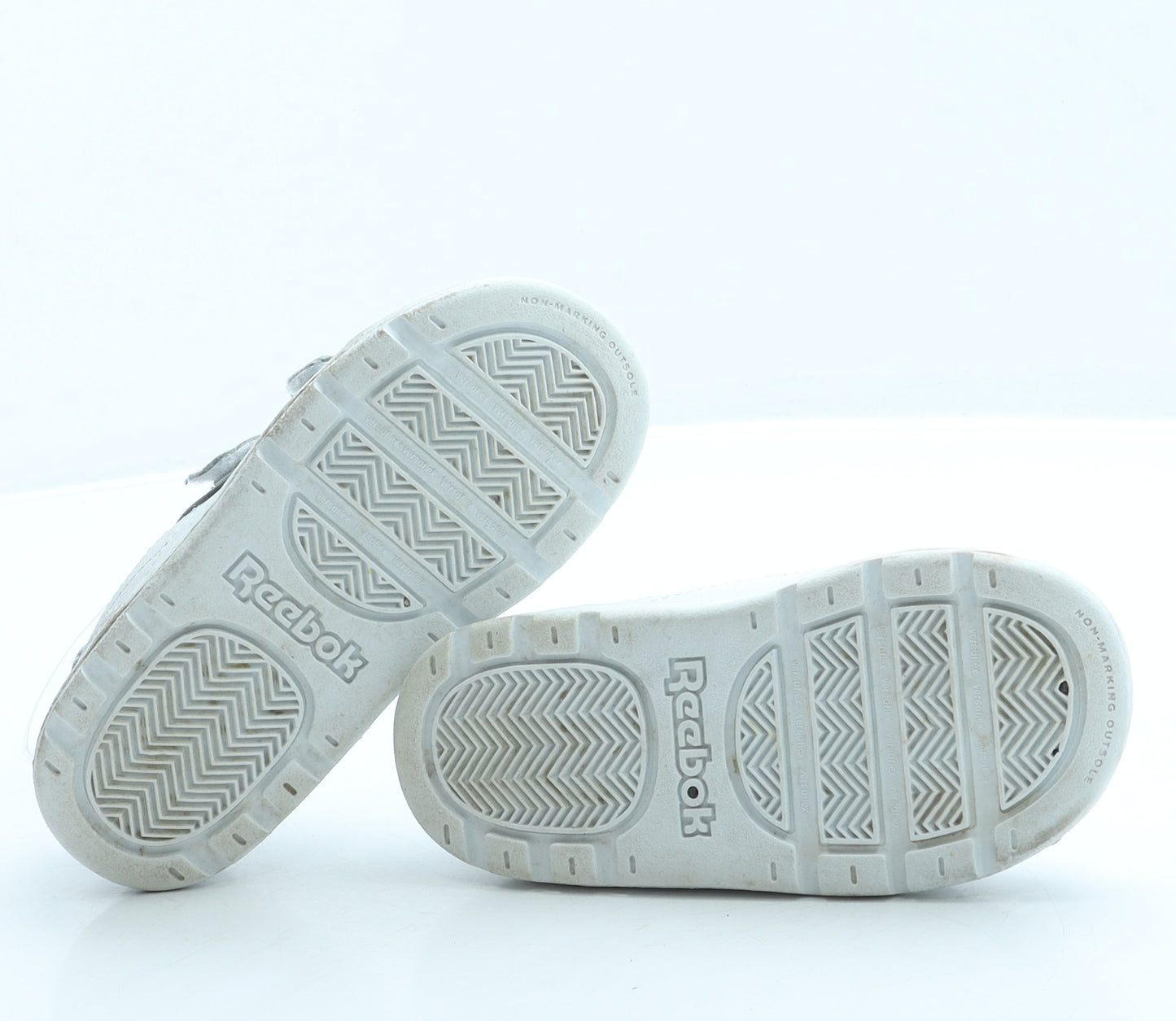 Reebok Boys White Leather Trainer UK 7 24