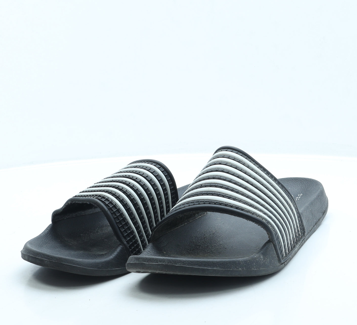 Primark Womens Black Striped Rubber Slider Sandal UK 10 44 US 11
