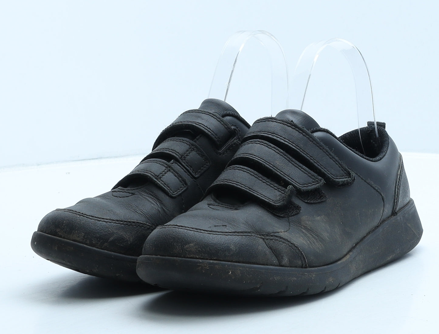 Clarks Boys Black Leather Trainer UK 4 37