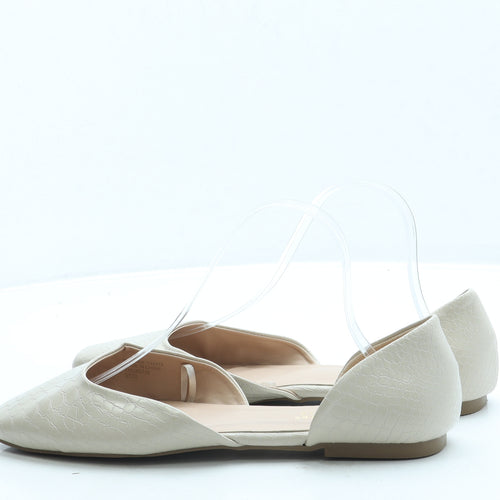 Primark Womens Ivory Animal Print Leather Slip On Flat UK 6 39 US 8 - Wide Fit