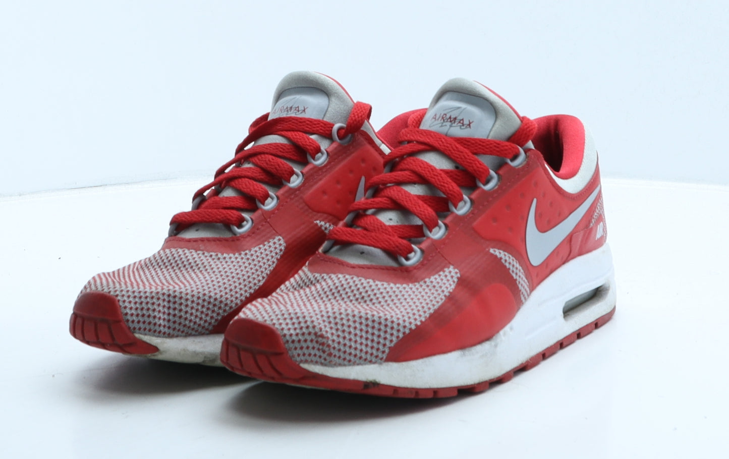 Nike Boys Red Colourblock Fabric Trainer UK 5.5 38.5
