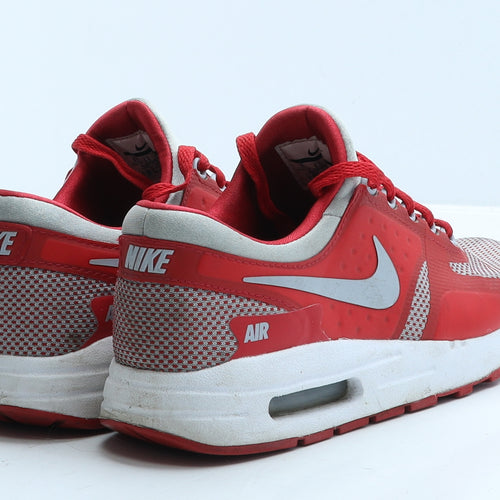 Nike Boys Red Colourblock Fabric Trainer UK 5.5 38.5