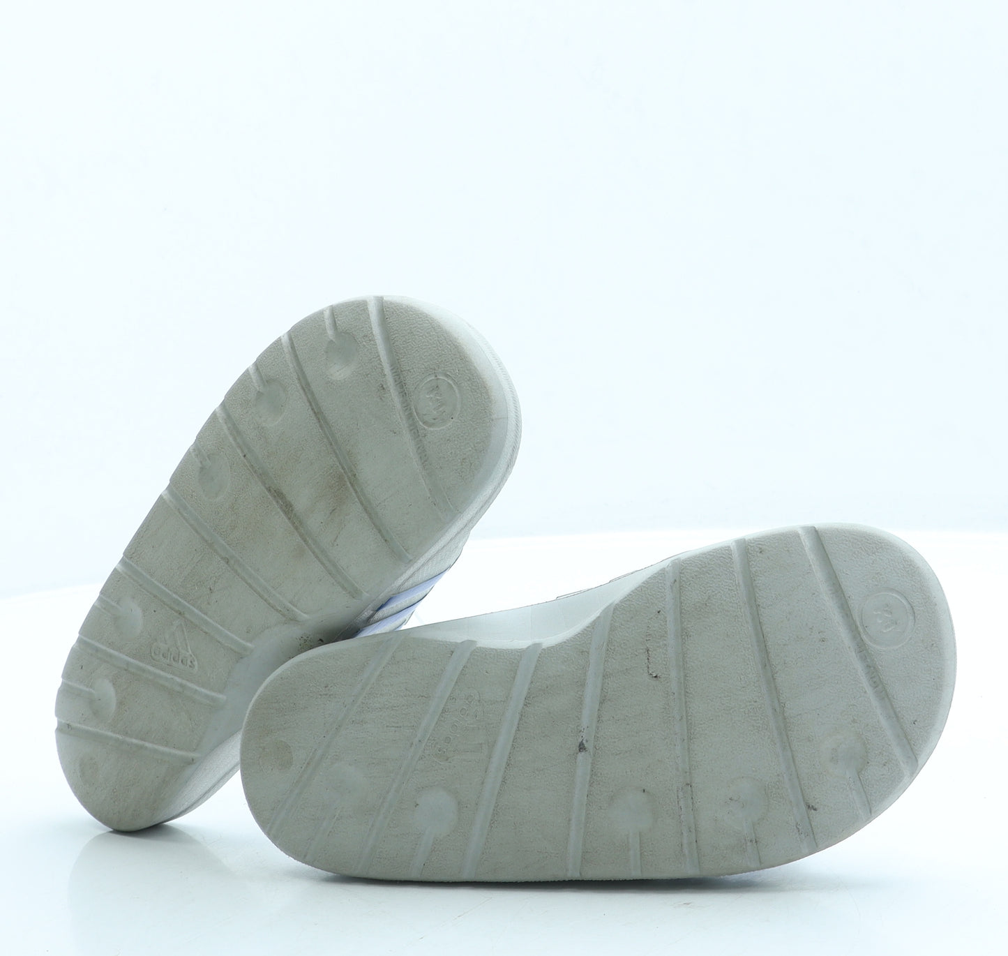 adidas Boys Grey Striped Rubber Slider Sandal UK 1