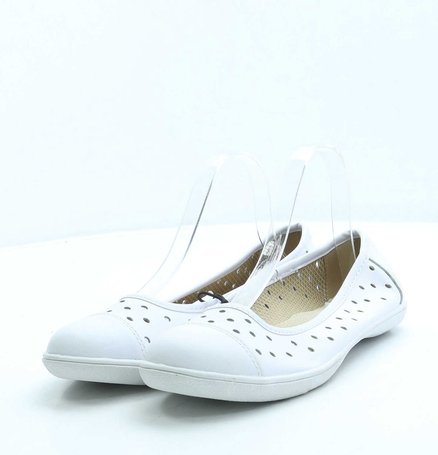 Avenue Womens White Polka Dot Leather Slip On Flat UK 5