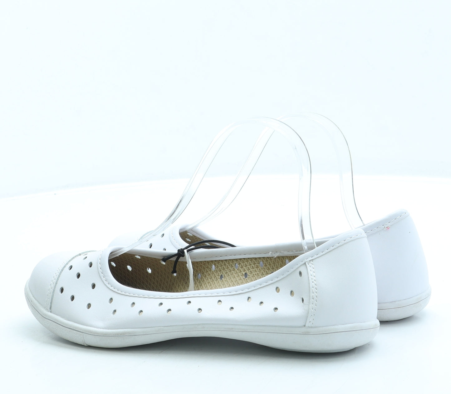 Avenue Womens White Polka Dot Leather Slip On Flat UK 5