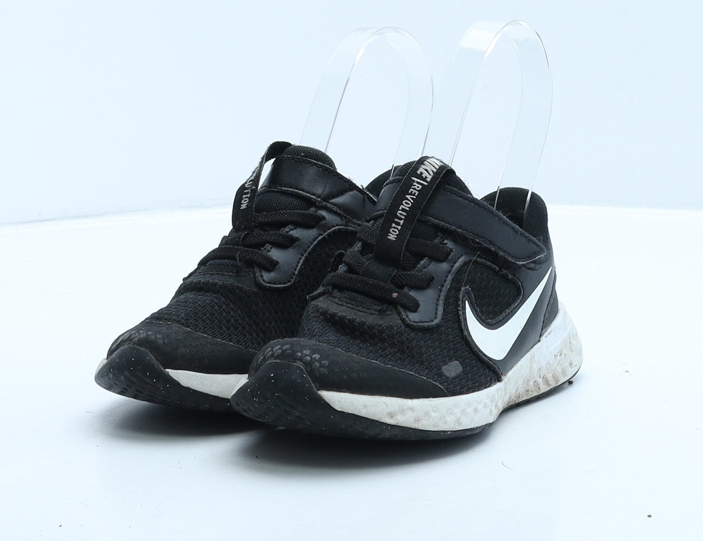 Nike Boys Black Fabric Trainer UK 10 27