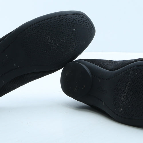 Clarks Womens Black Geometric Synthetic Ballet Flat UK 7 41