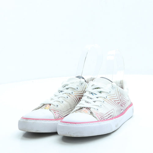 F&F Girls White Geometric Fabric Trainer UK 13 32 - Stars