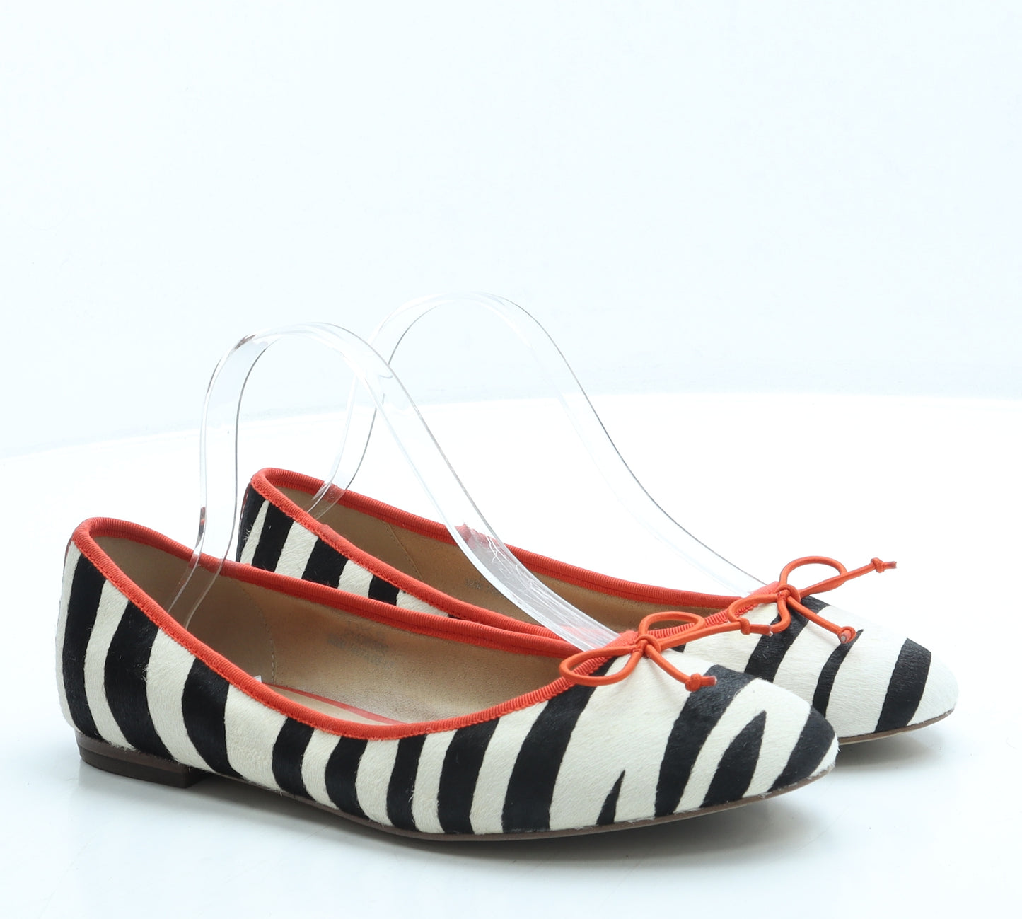 Marks and Spencer Womens Black Animal Print Polyester Ballet Flat UK 6