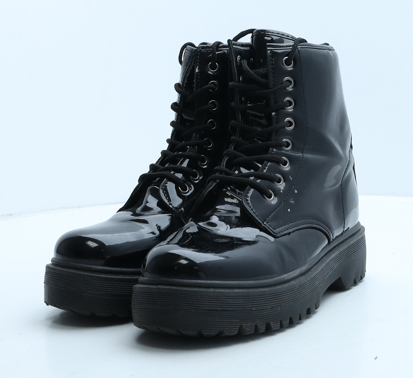 Preworn Womens Black Vinyl Combat Boot UK 6