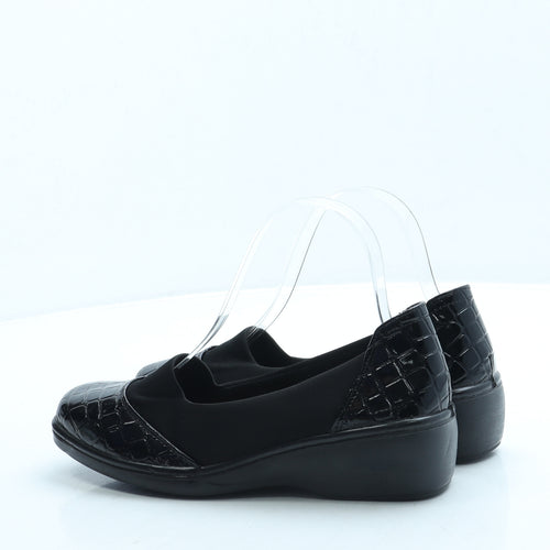 Preworn Womens Black Animal Print Polyester Slip On Flat UK 4