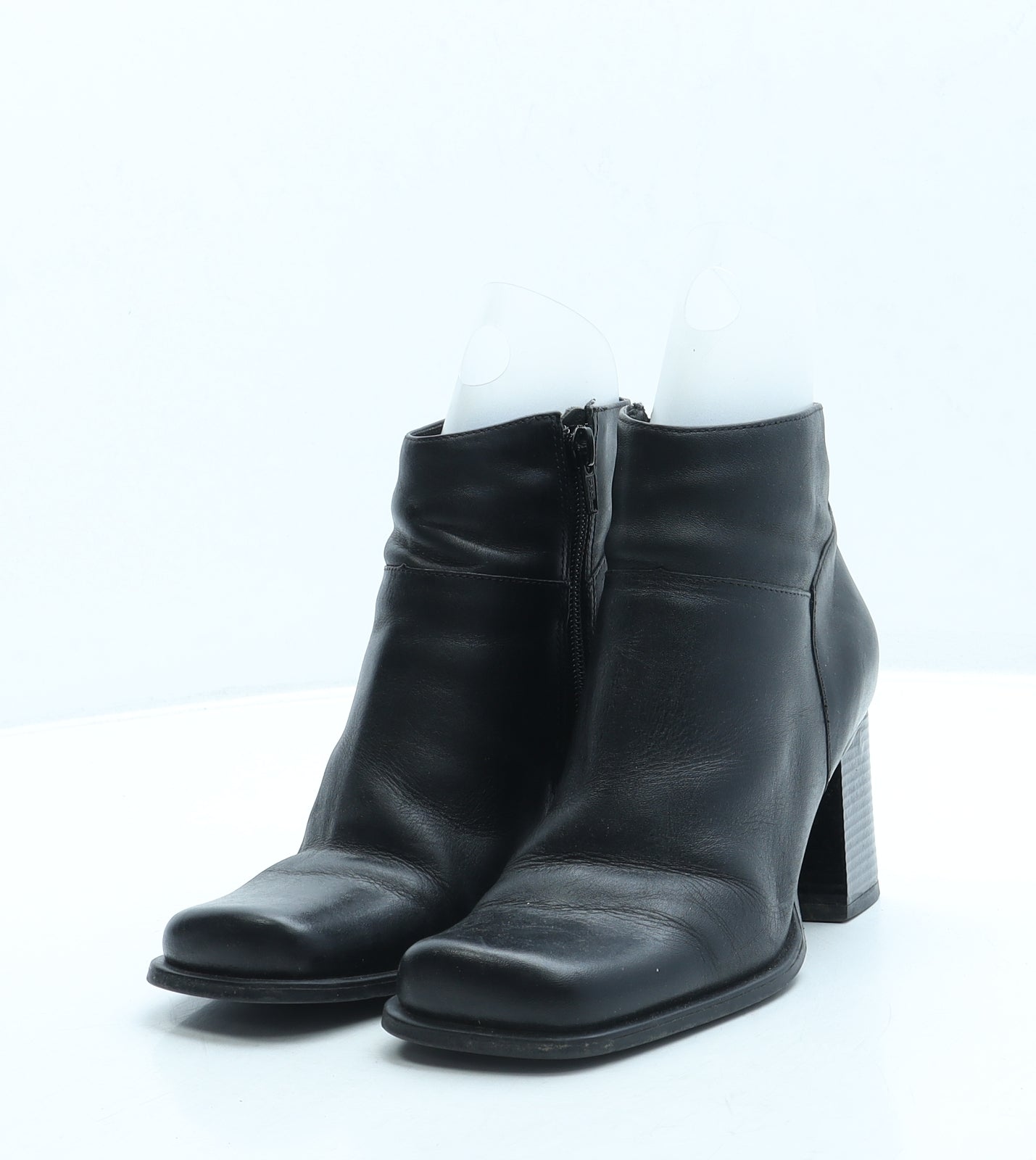 Theorema Womens Black Leather Bootie Boot UK 3