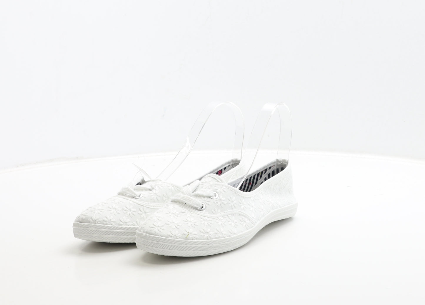 Peacocks Womens White Floral Fabric Boat Shoe Flat UK 6 39
