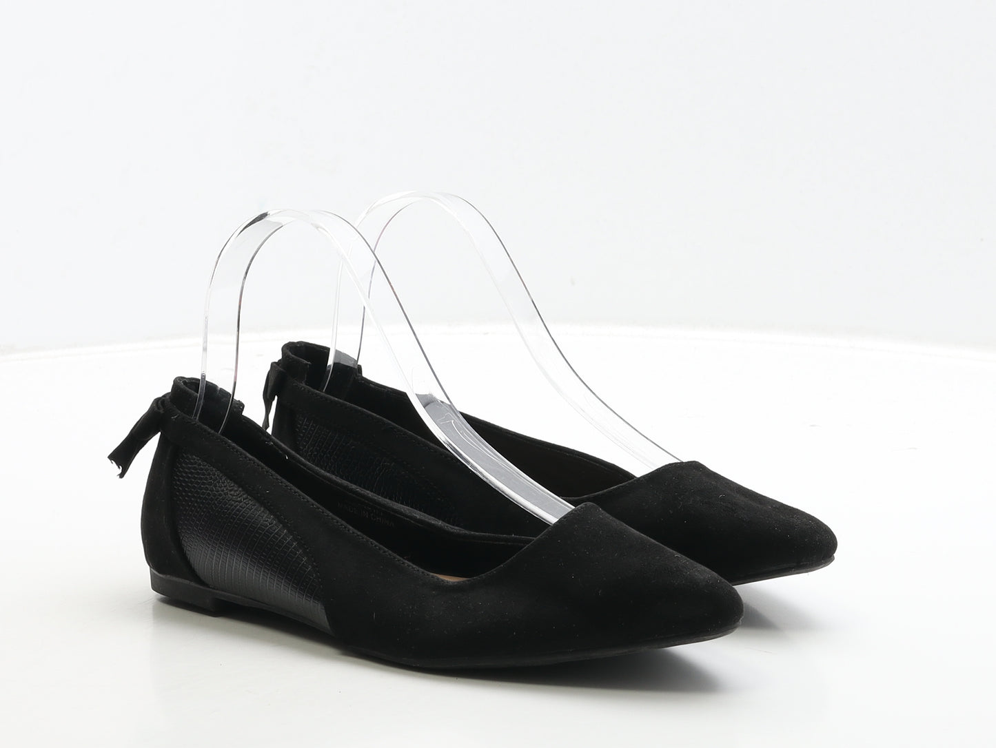 New Look Girls Black Leather Flat UK 4 37 - 915 Generation