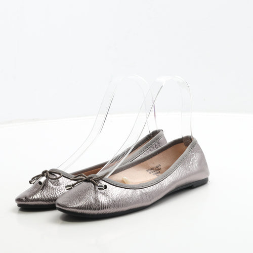 Primark Girls Grey Leather Ballet Flat UK 2 35