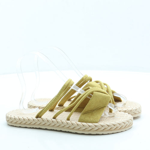 Preworn Womens Yellow Suede Slip On Sandal UK 5