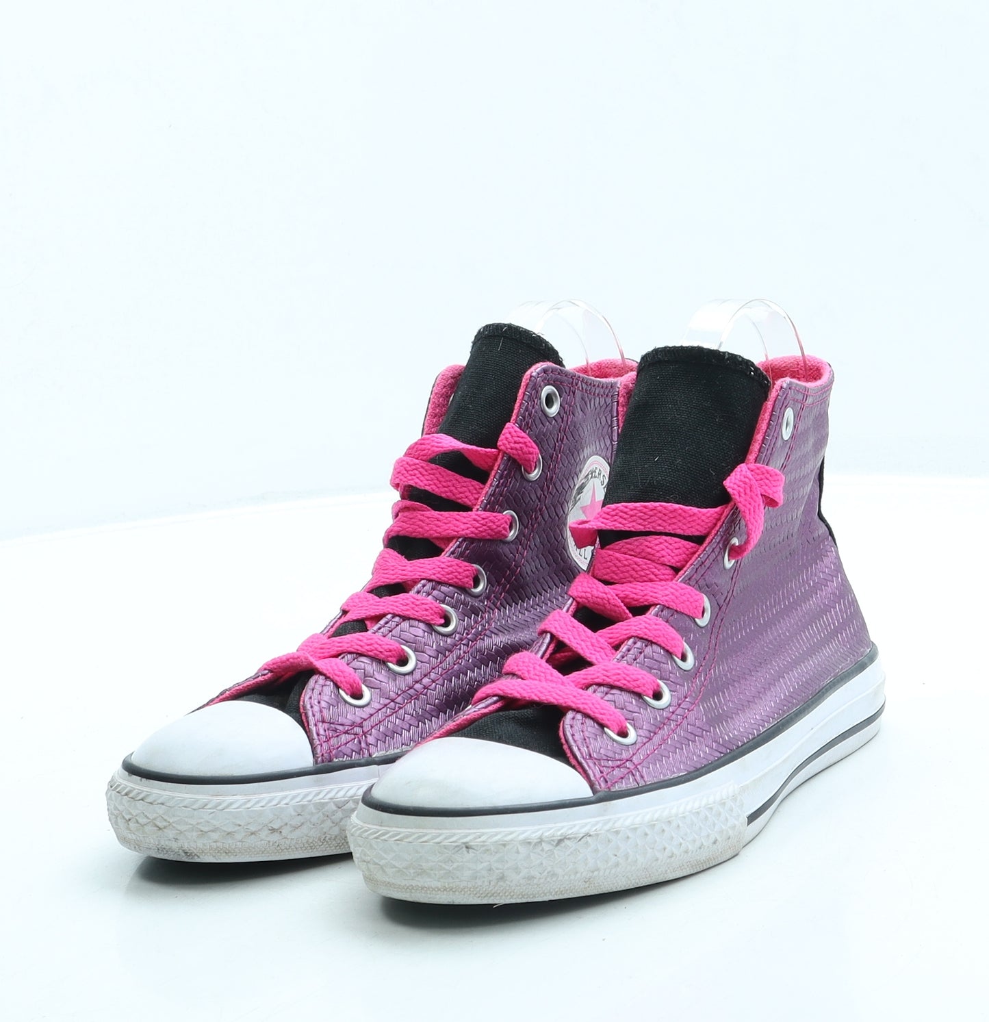 Converse Girls Purple Leather Trainer UK 2 34