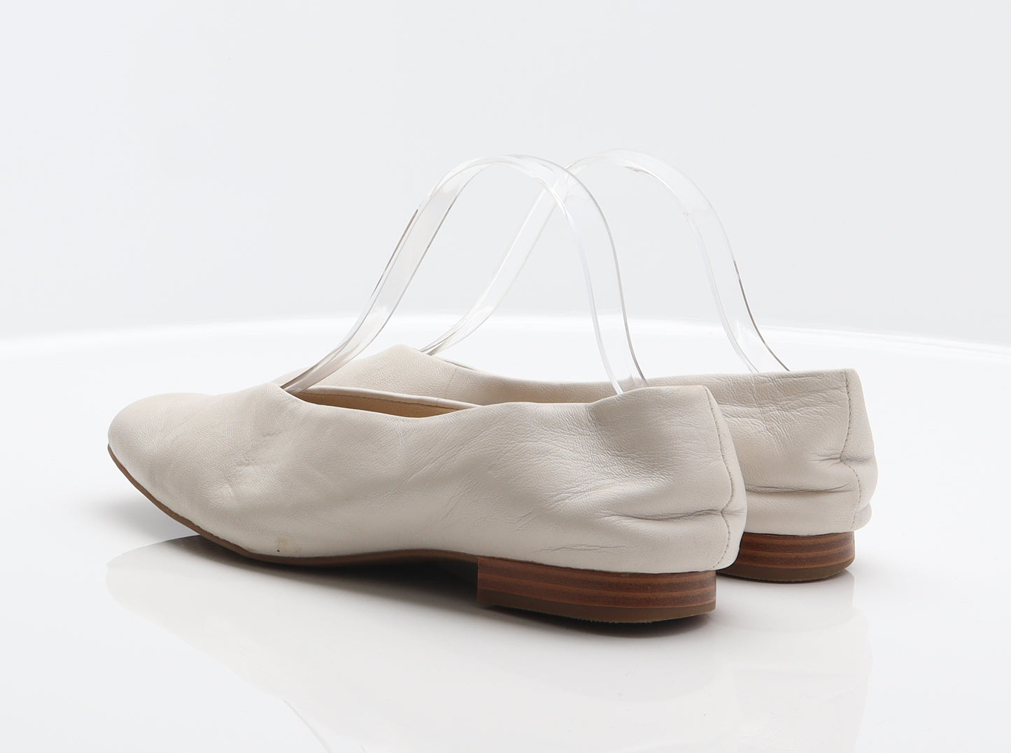Marks and Spencer Womens Ivory Leather Ballet Flat UK 6.5