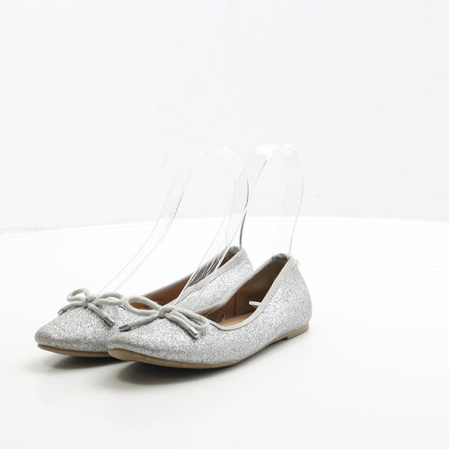 George Girls Silver Polyester Ballet Flat UK 12 31