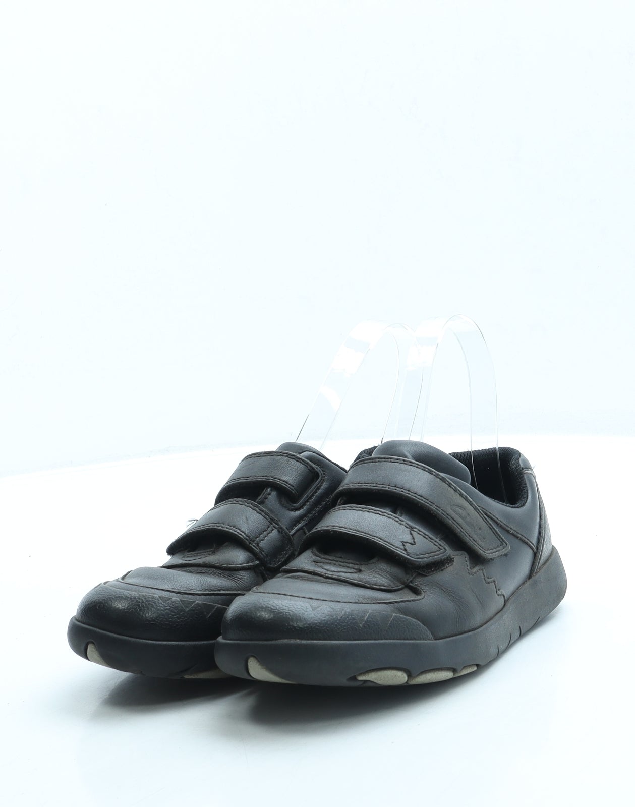 Clarks Boys Black Leather Trainer UK 2 - School