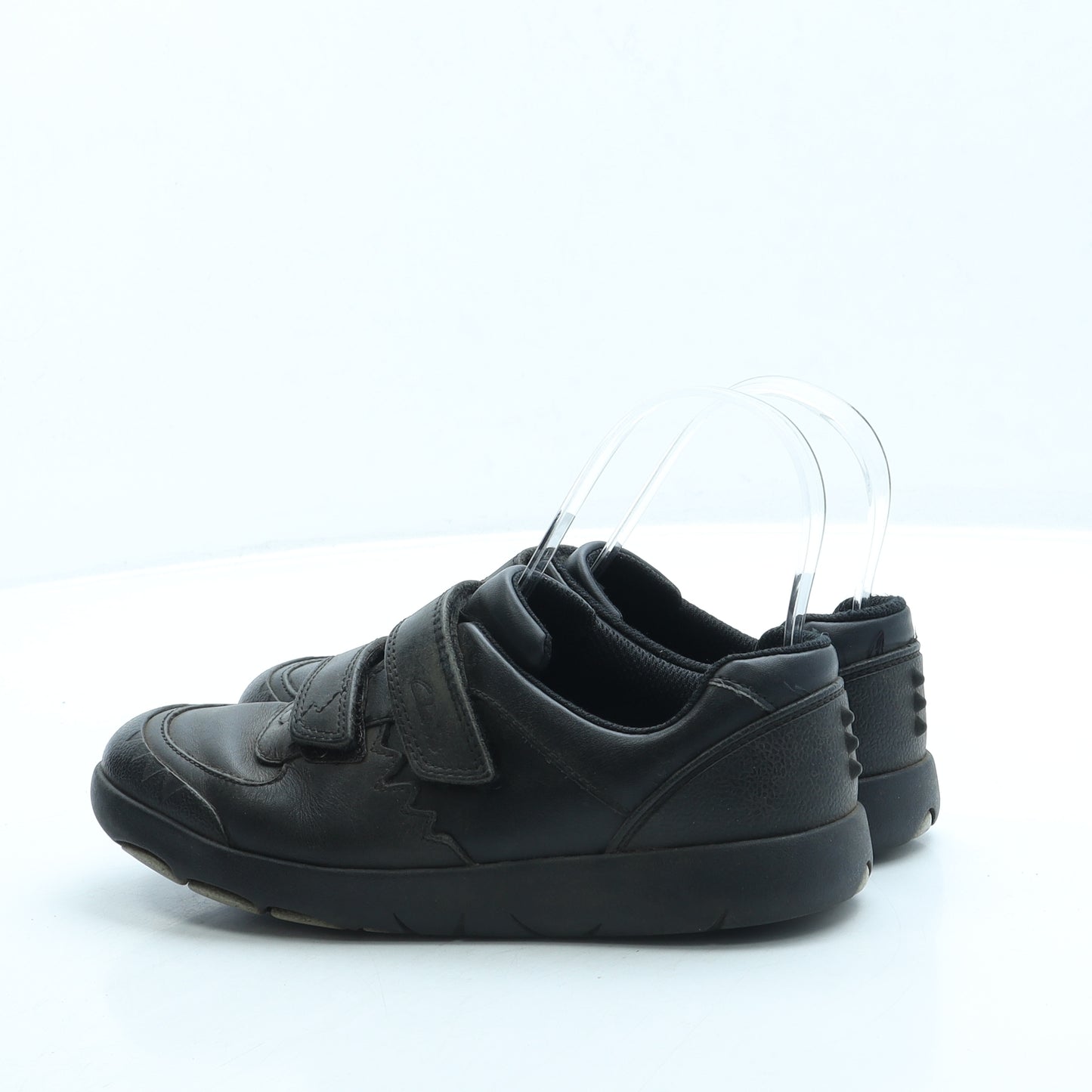 Clarks Boys Black Leather Trainer UK 2 - School