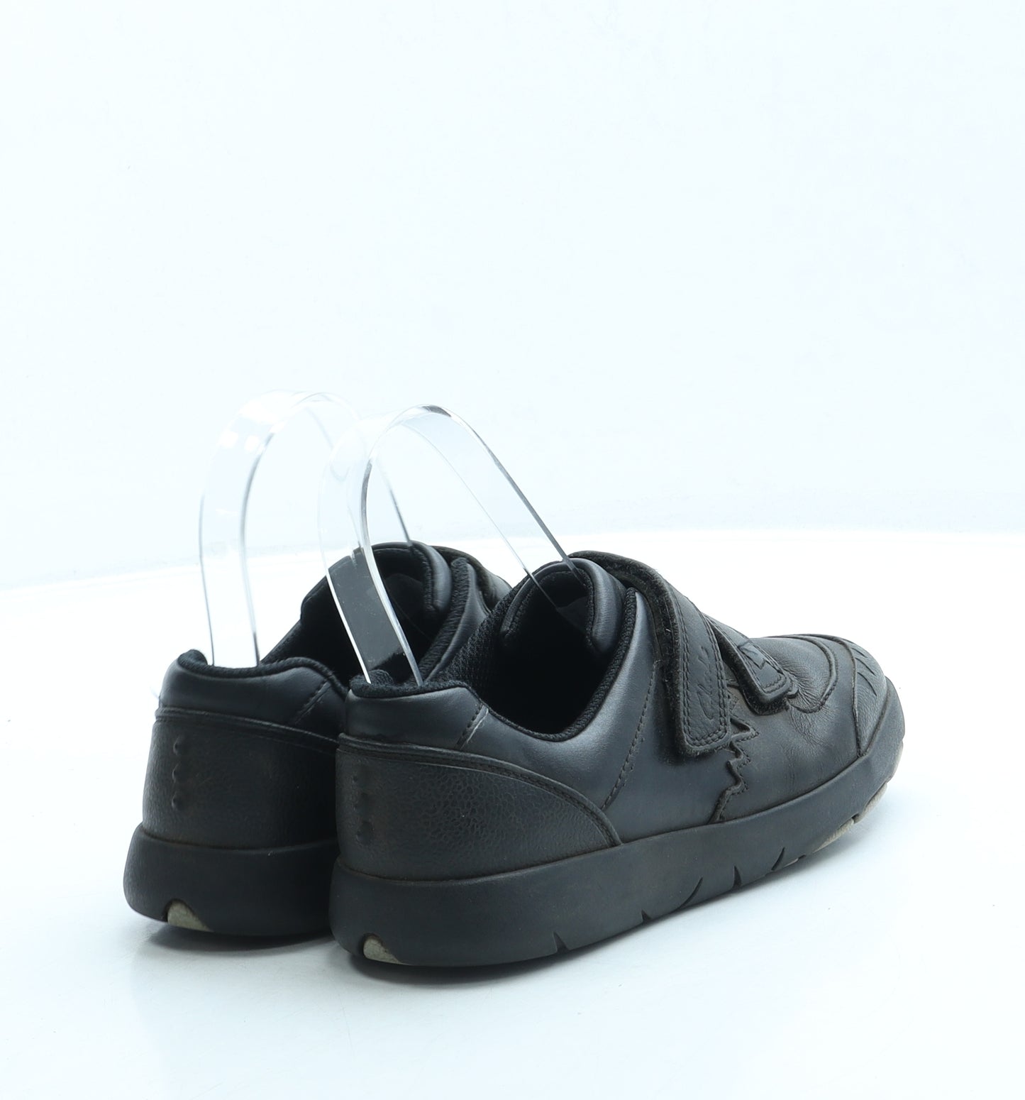 Clarks Boys Black Leather Trainer UK 2 - School