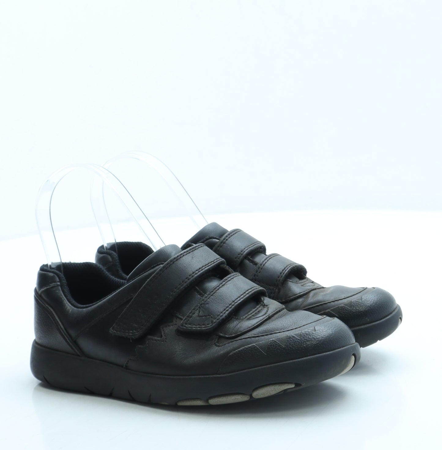 Clarks Boys Black Leather Trainer UK 2 - School